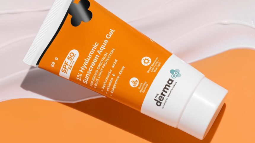 Derma Co Hyaluronic Acid Sunscreen: Is it good for oily skin?